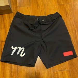 Mifland men short